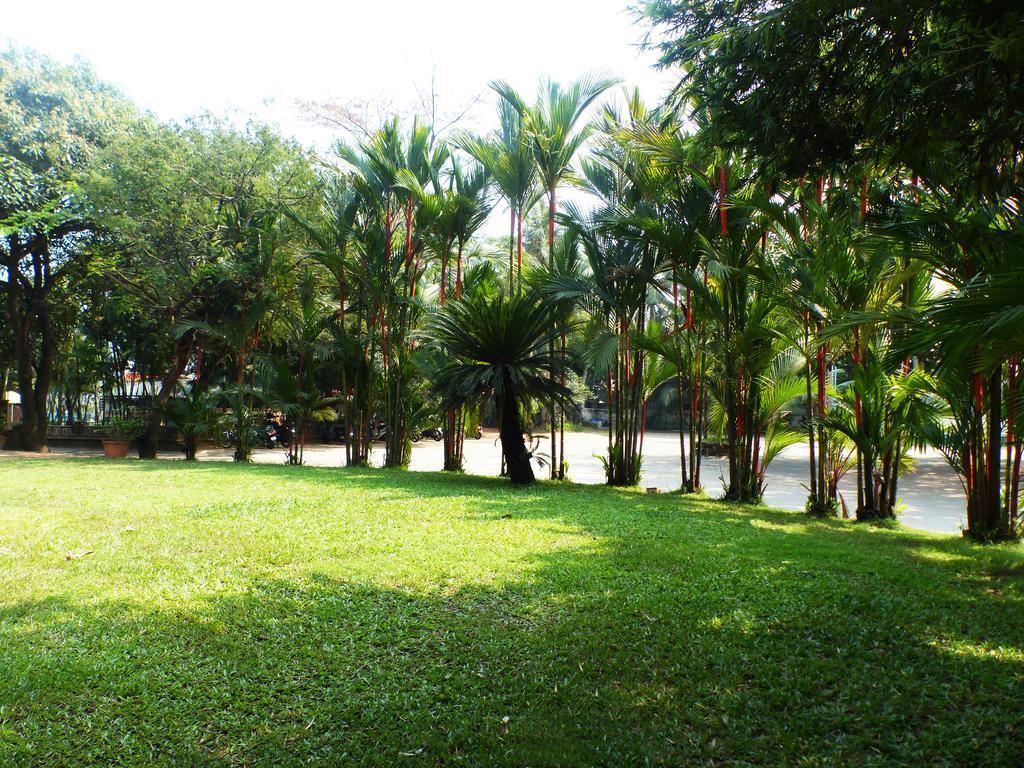 โรงแรมไฮเวย์การ์เดน Kochi ภายนอก รูปภาพ